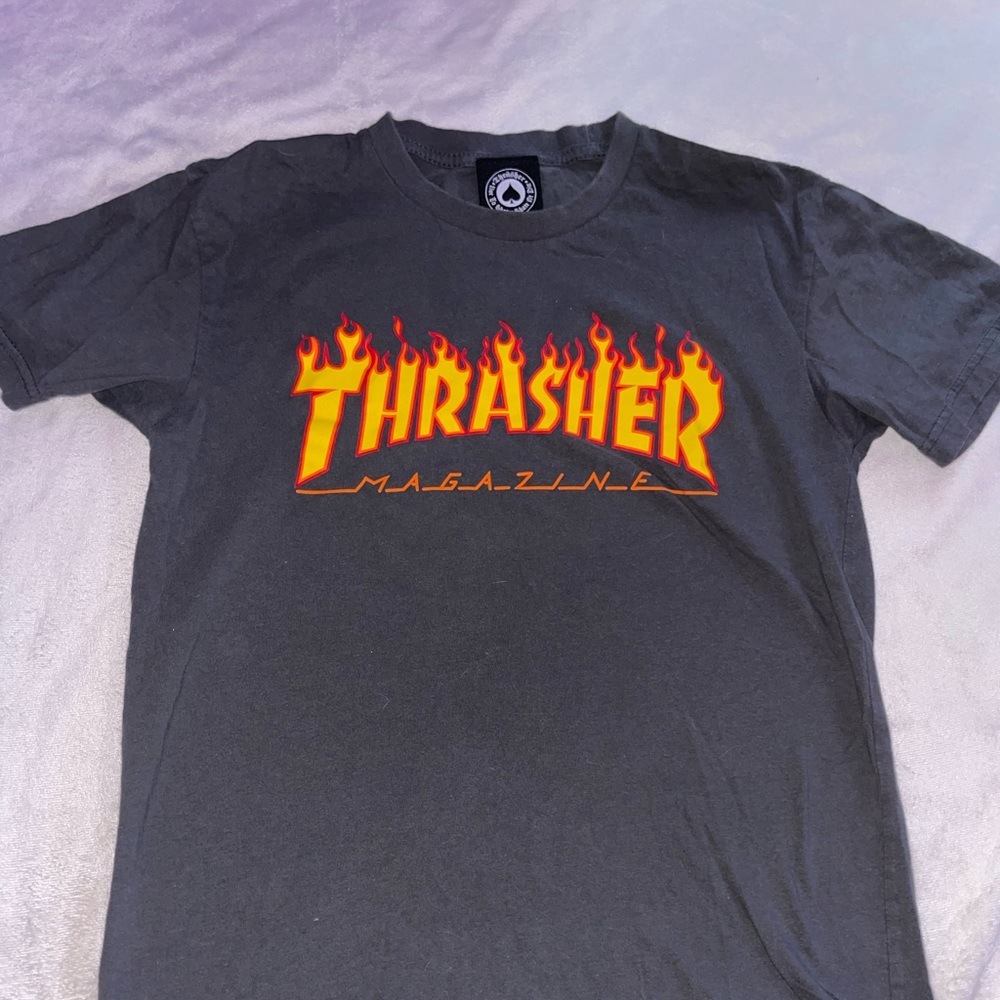 Gray thrasher T-shirt - size small